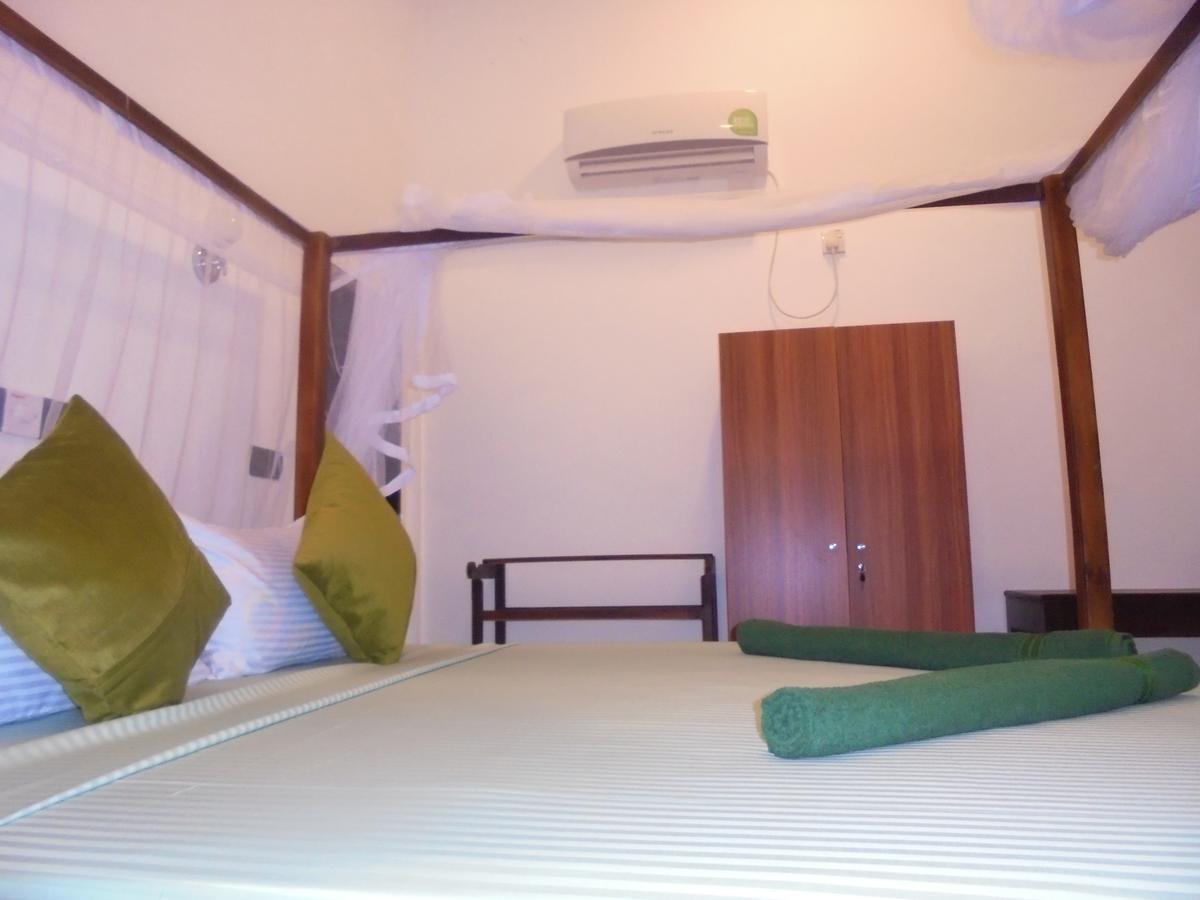Surf Bay Resort Baía de Arugam Exterior foto