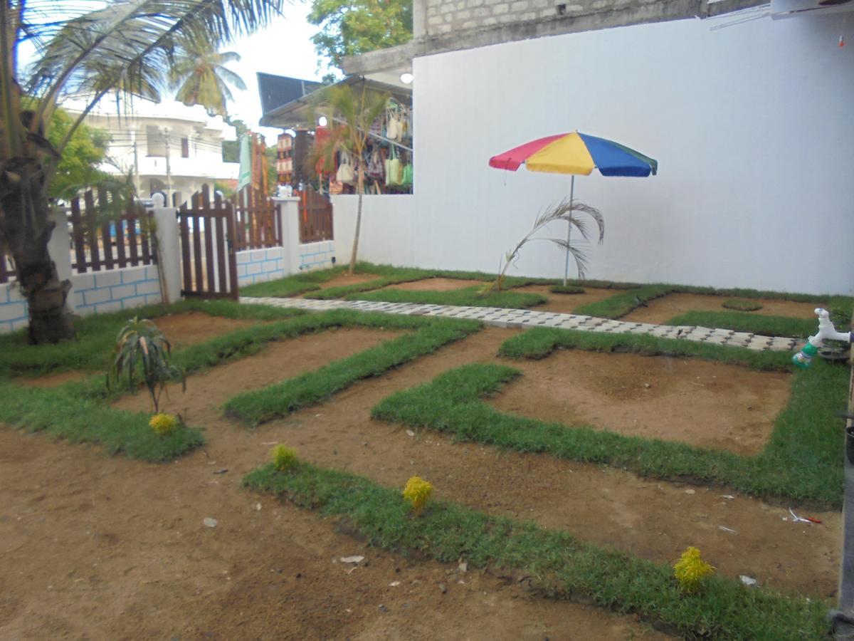 Surf Bay Resort Baía de Arugam Exterior foto