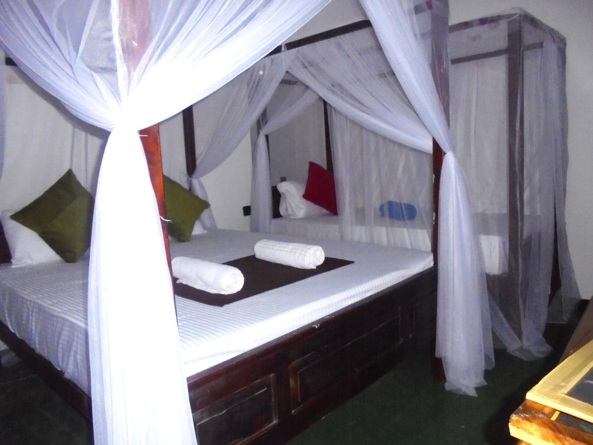 Surf Bay Resort Baía de Arugam Exterior foto