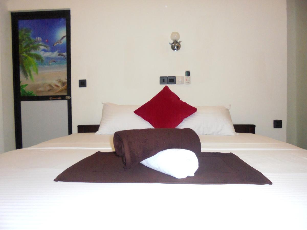 Surf Bay Resort Baía de Arugam Exterior foto