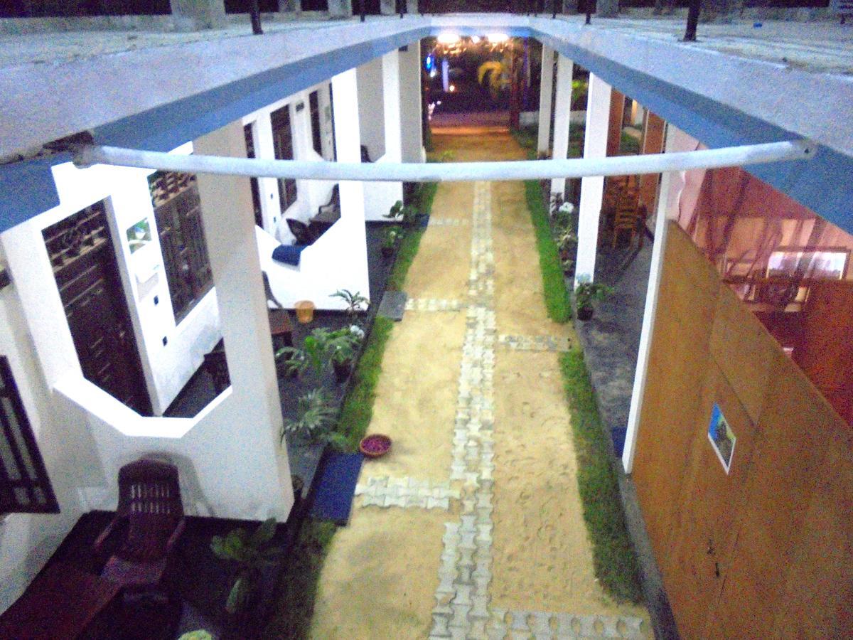 Surf Bay Resort Baía de Arugam Exterior foto