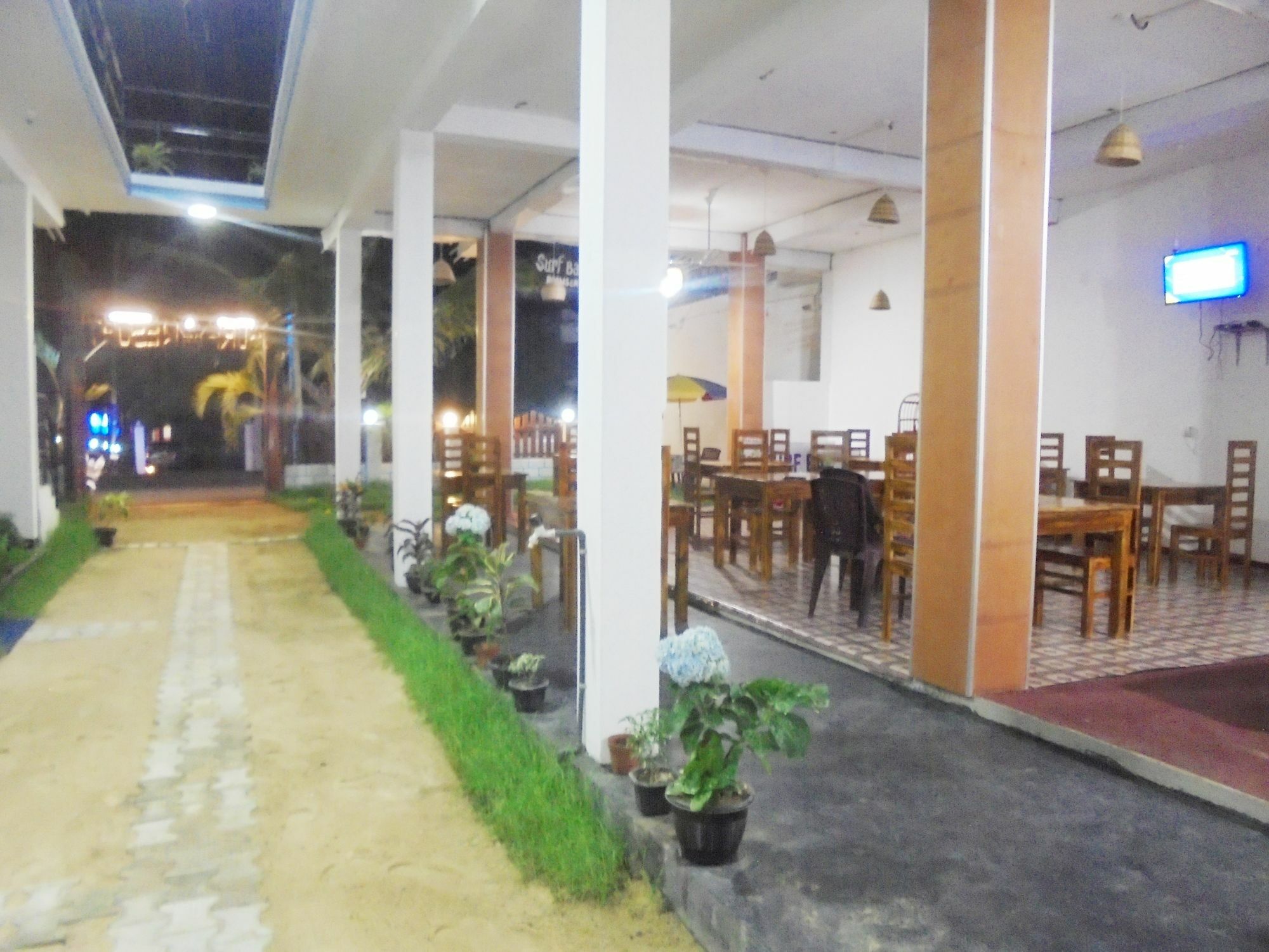 Surf Bay Resort Baía de Arugam Exterior foto